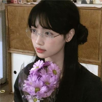 九朵云